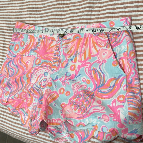 LILLY PULITZER The Buttercup Short in Pink Pout Too Much Bubbly Scalloped Sz 10 - Picture 6 of 15